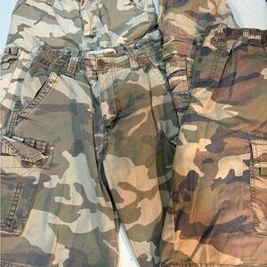 Faded Glory Vintage Khaki Camouflage set of 4 Shorts